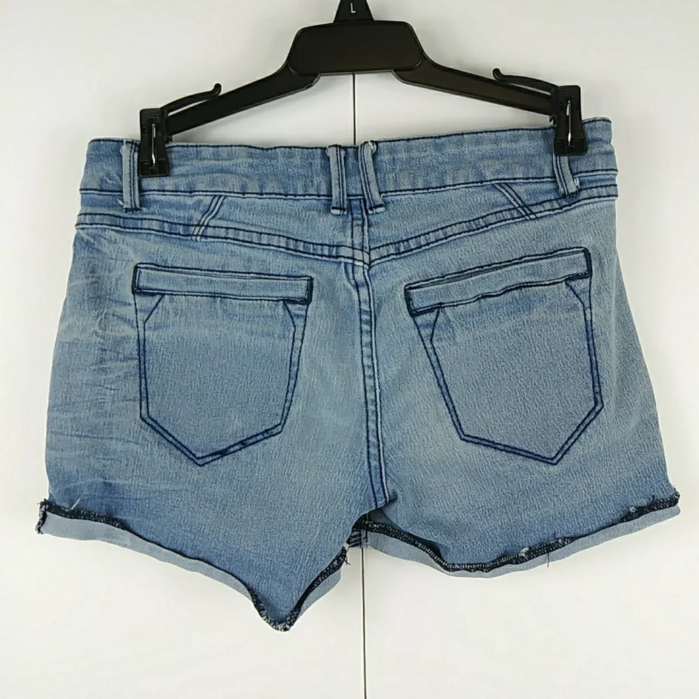 ⭐3/$30 2.1 Denim Light Wash Jean Shorts 26 - Picture 7 of 8